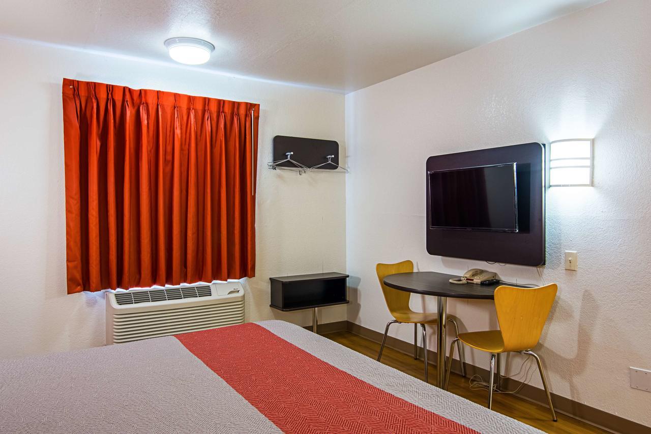 Motel 6 Little Rock South 외부 사진
