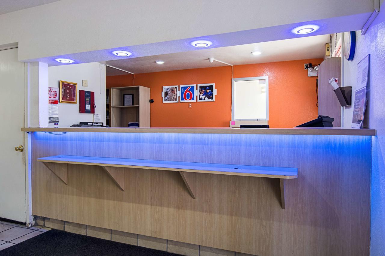 Motel 6 Little Rock South 외부 사진