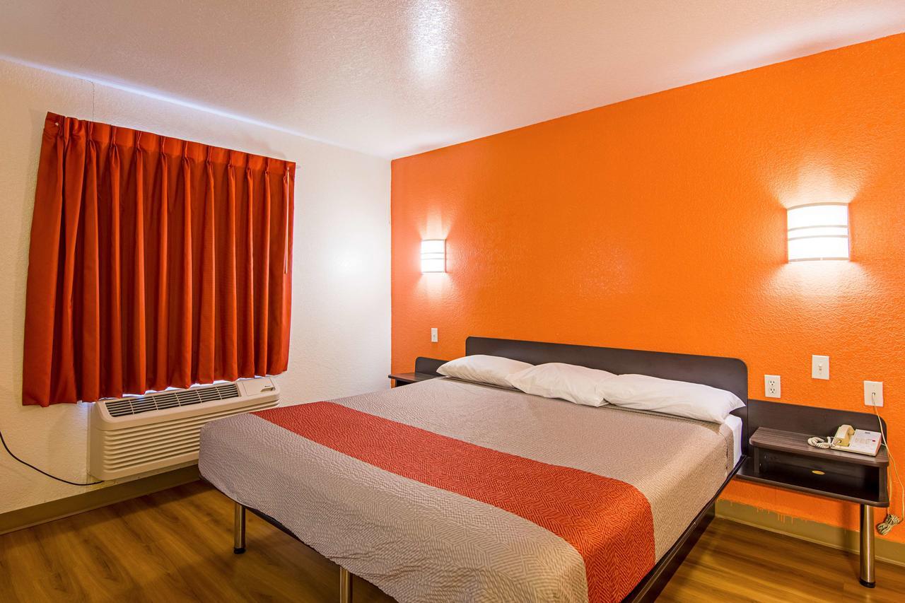 Motel 6 Little Rock South 외부 사진