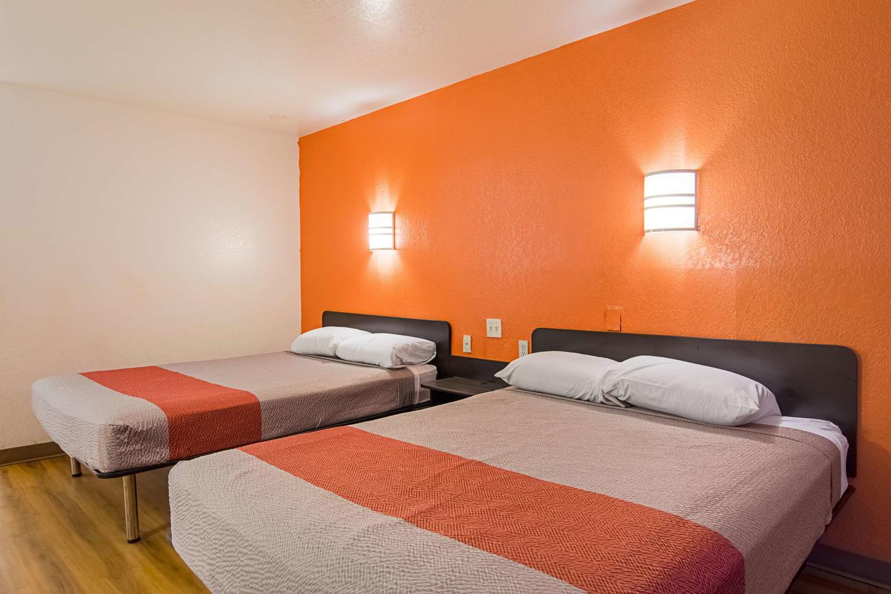 Motel 6 Little Rock South 외부 사진